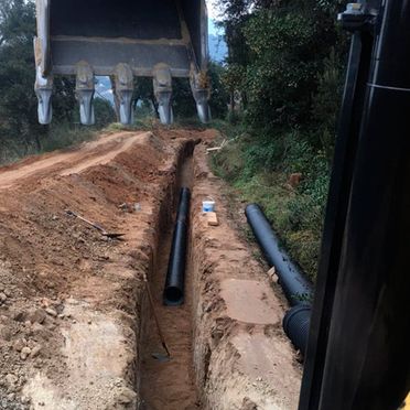Excavaciones y Transportes EXMO 2019 zanja para tubería